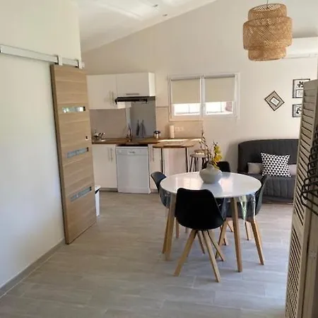 Holiday home La Desiree'ade