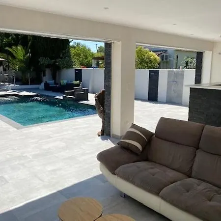 La Desiree'ade Holiday home *