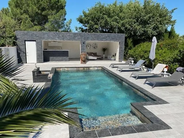 Dom wakacyjny La Desiree'ade *