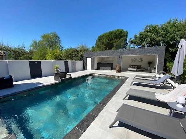 Dom wakacyjny La Desiree'ade Roquebrune-sur Argens